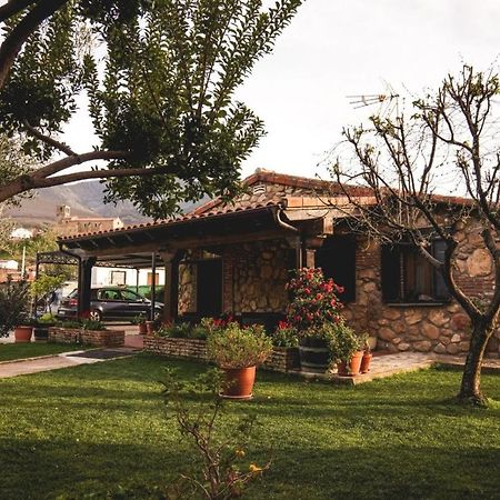 Apartamentos Rurales Fuente Chiquita Хервас Экстерьер фото