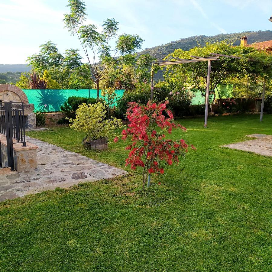 Apartamentos Rurales Fuente Chiquita Хервас Экстерьер фото