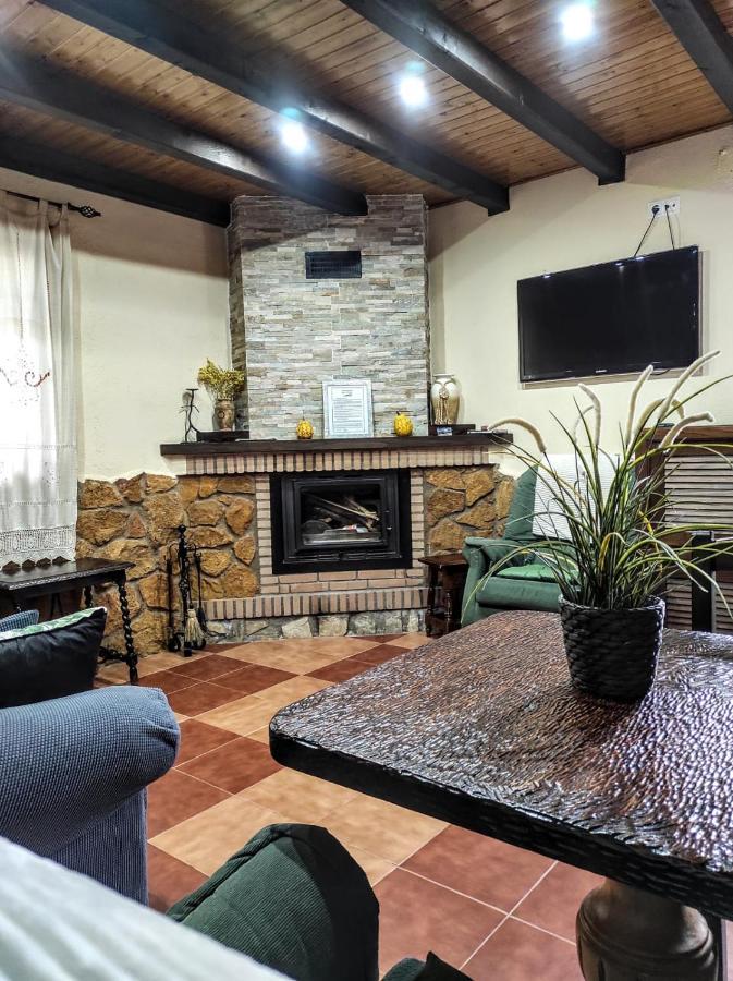 Apartamentos Rurales Fuente Chiquita Хервас Экстерьер фото